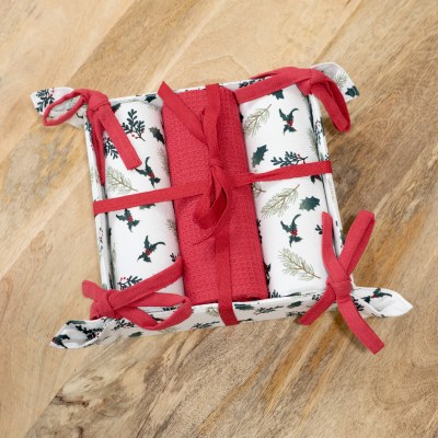 Set of Three Holly Leaves Kitchen Towel With a Holder