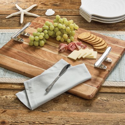 16" x 20" Boat Cleat Handle Cutting Board