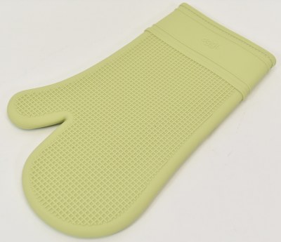 Sage Silicone Oven Mitt