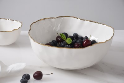 9" Round White and Gold Ceramic Bowl by Pampa Bay