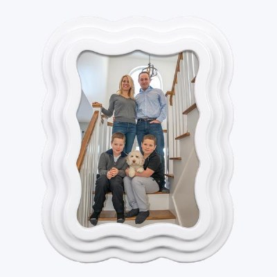 5" x 7" White Wavy Photo Frame