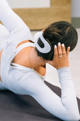 Large White Flat Round Hair Clip