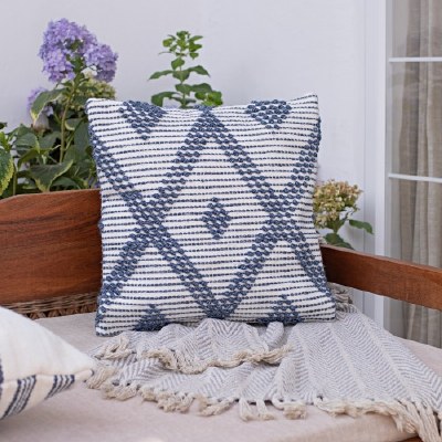 20" Sq Navy and White Diamond Pattern Decorative Indoor/Outdoor Pillow