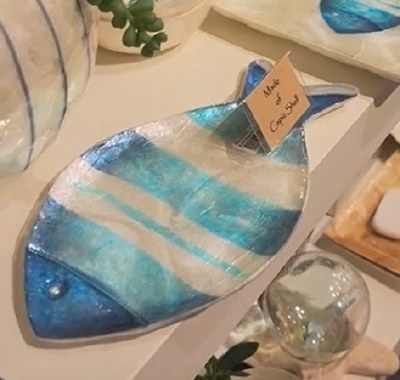 4" x 8" Blue and White Fish Shaped Capiz Shell Decorative Tray