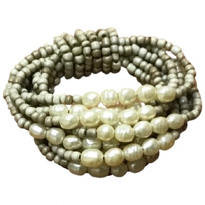 Cream Faux Pearls and Beads Bracelet