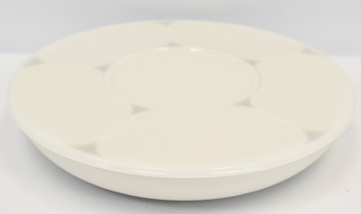 16" Round Cream Melamine Divided Lazy Susan With a Lid