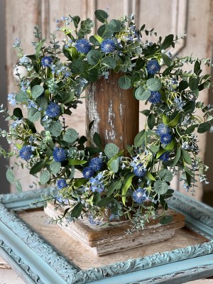 22" Round Blue Flowers Wreath