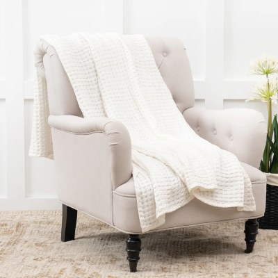 50" x 70" Ivory Bamboo Waffle Throw Blanket