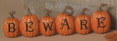 11" Pumpkins "Beware" Polyresin Sign