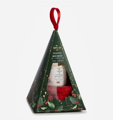 2.3 OZ Festive Bouquet Fragrance Foot Cream With Socks Set