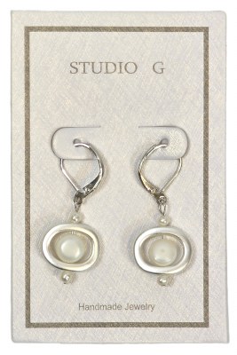 Silver and White Freshwater Pearl Mod Earrings