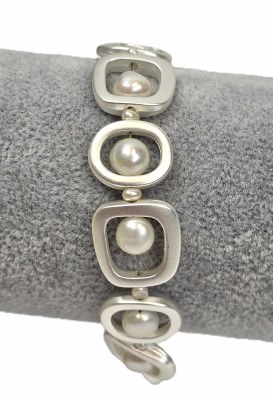 7" Silver and White Mod Magnetic Clasp Bracelet