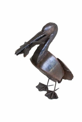31" Rust Metal Pelican