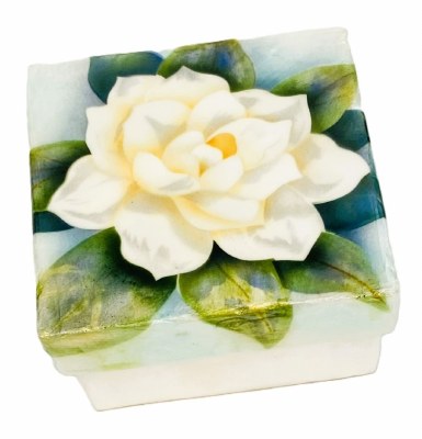 3" Sq White Gardenia Capiz Box