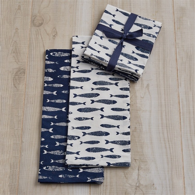 navy blue and white towels