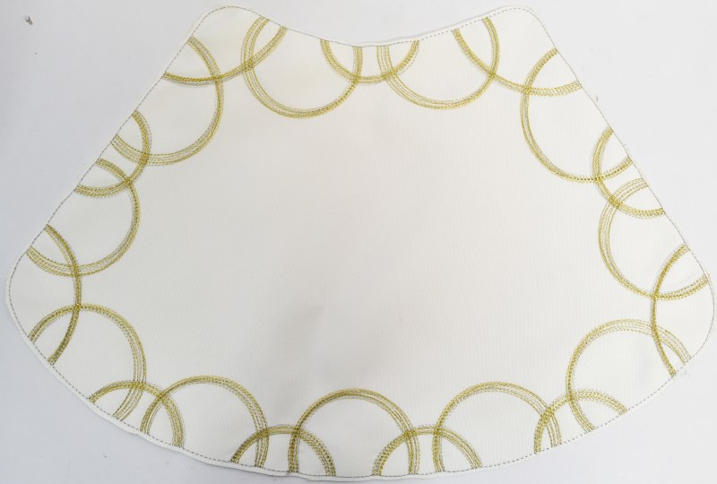 Silver and Gold Circles Wedge Placemat Wilford & Lee Home Accents