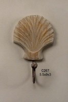 9" Single Scallop Shell Wall Hook Plaque