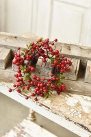 4.5" Opening Faux Red Berry Candle Ring