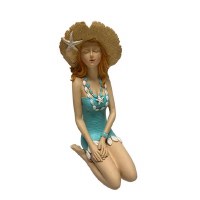 8" Green Beach Lady Bathing Beauty Kneeling Wearing a Hat