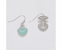 Silver Toned and Green Scallop Shell Hinge Earrings