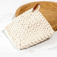 8" Sq White Thick Knit Pot Holder