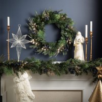 26" Round Faux Pine and Blue Berries With Gold Stars