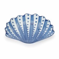 5.75" Blue and White Ceramic Scallop Dish