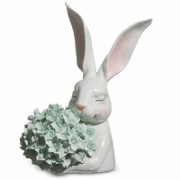 10" Polyresin White Bunny With Green Hydrangea