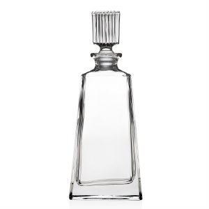 Stockholm Whiskey Decanter Square Base with Ridged Stopper 20 oz