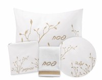 Faux Leather Pesach Set 4 Piece Embroidered Leaf Design Gold