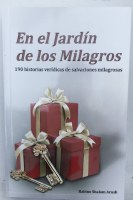 En el Jardin de los Milagros - The Garden of Miracles Spanish [Paperback]
