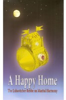 A Happy Home [Paperback]