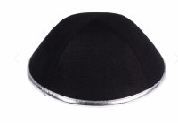 iKippah Black Linen with Silver Leather Rim Size 4
