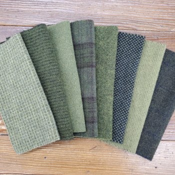 Wool Bundle Pine Forest