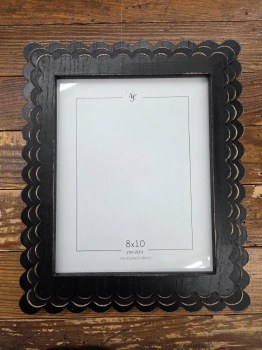 Frame Black Scalloped 8 x 10