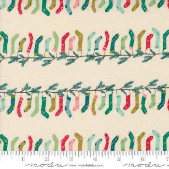 Cozy Wonderland Stockings Mult