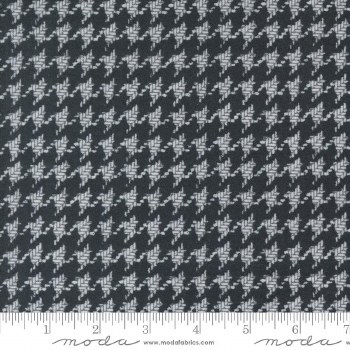 Farmhouse Flannel III Houndstooth Black