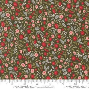 Berry & Pine Posies WintGrn