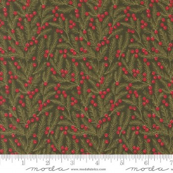 Berry & Pine Needles Evergreen