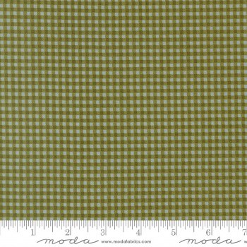 Chilly Gingham Pine