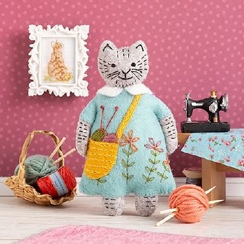 Mrs. Cat Loves Knitting Kit