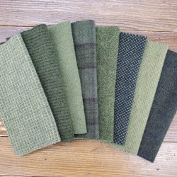 Wool Bundle Pine Forest