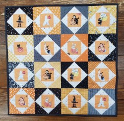 Economy Halloween Table Topper Economy Halloween Table Topper