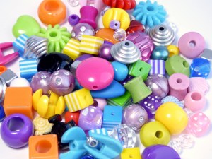 BEADS BAGS ASSORTD 6-20mm