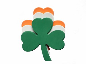 SHAMROCK ASSORTED 10CM 30PK