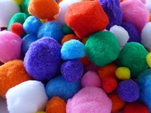 POM POMS 500PC ASSORTED