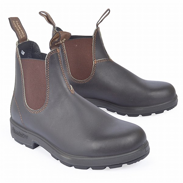 blundstone pebbled brown