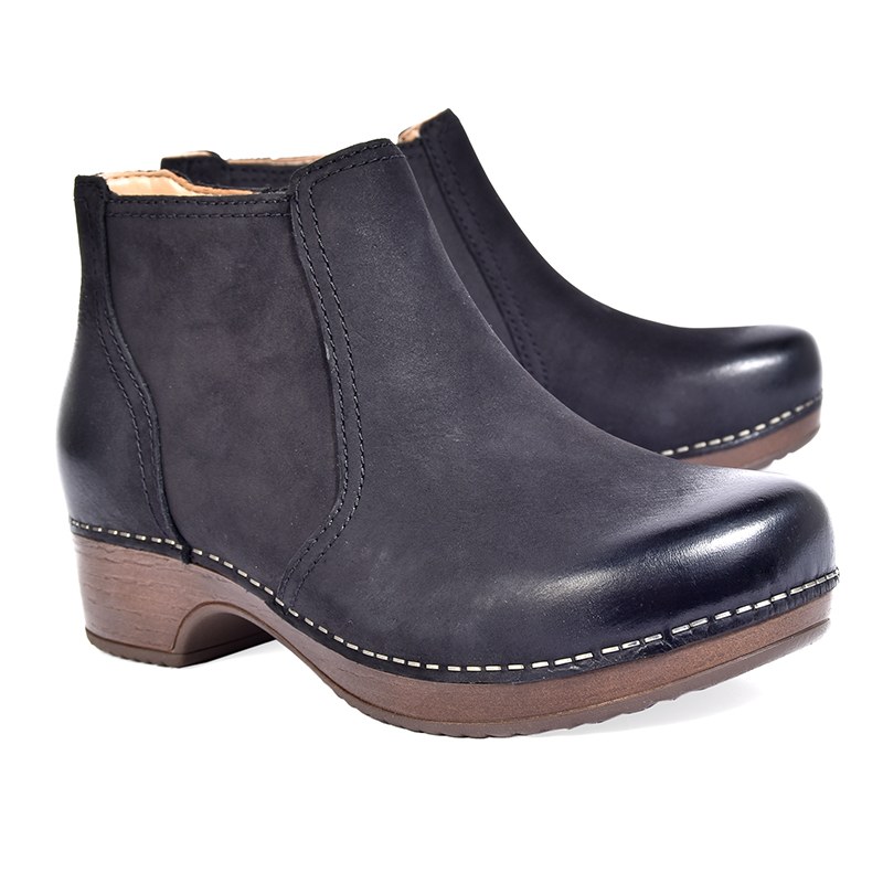 Dansko Barbara - Black - Imelda's Shoes 