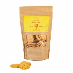 Savory Cocktail Biscuits Cheese &amp; Sesame