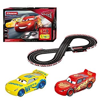 lightning mcqueen slot car race set
